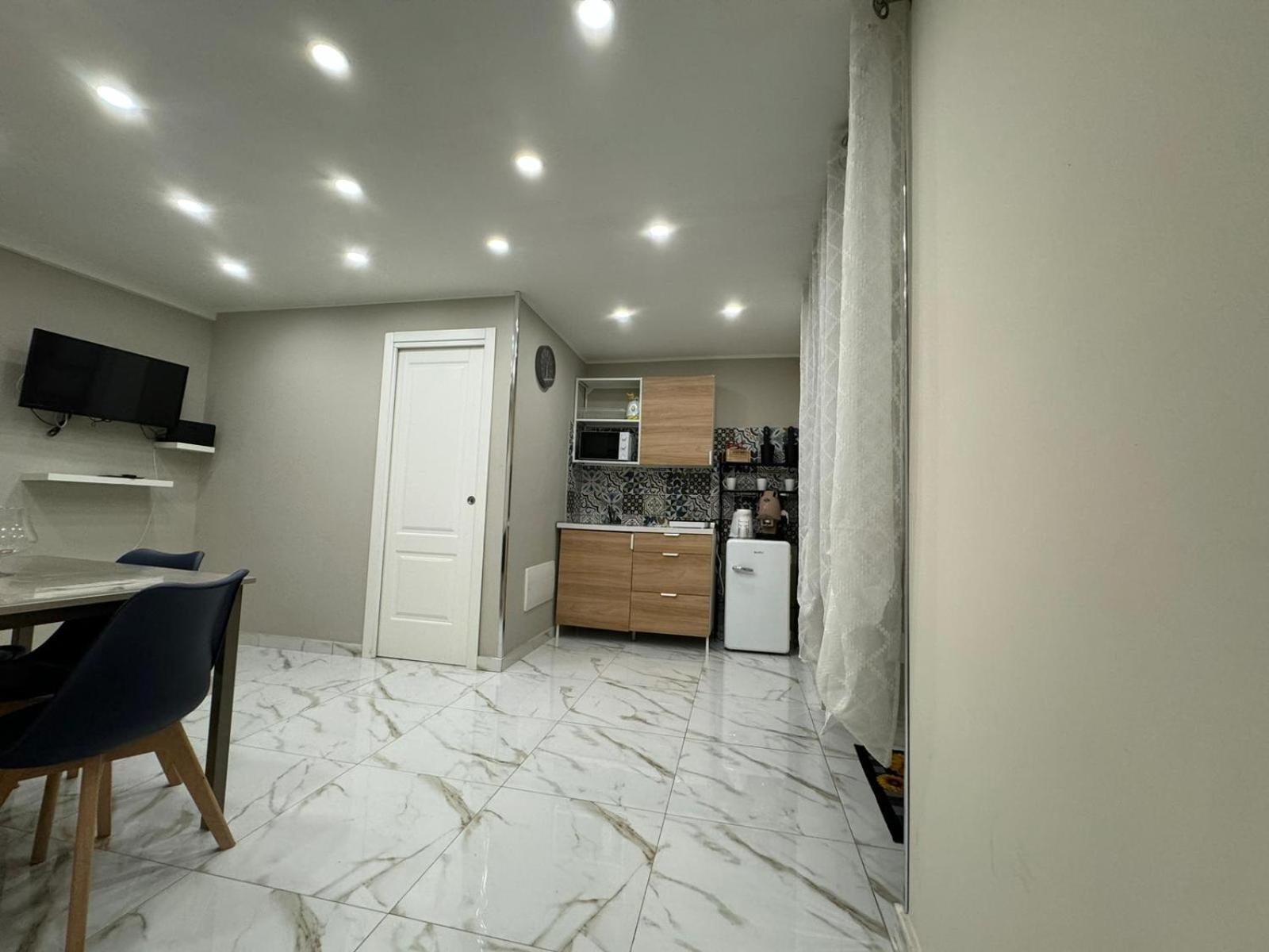 Pizzaiola'S Home Nápoly Kültér fotó